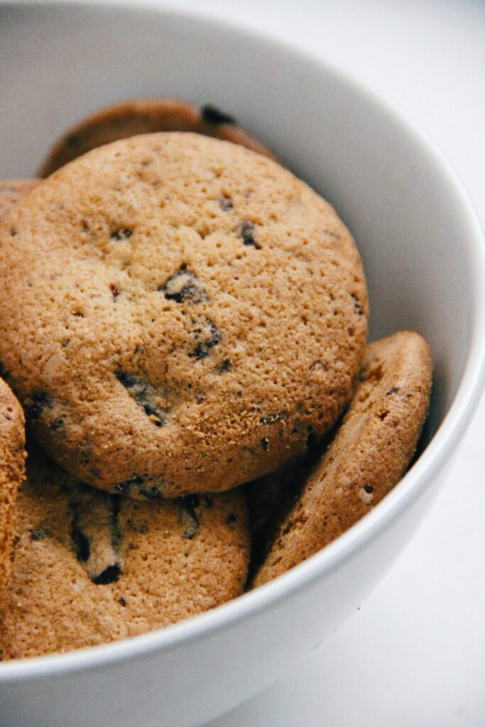 chocolate chip cookies