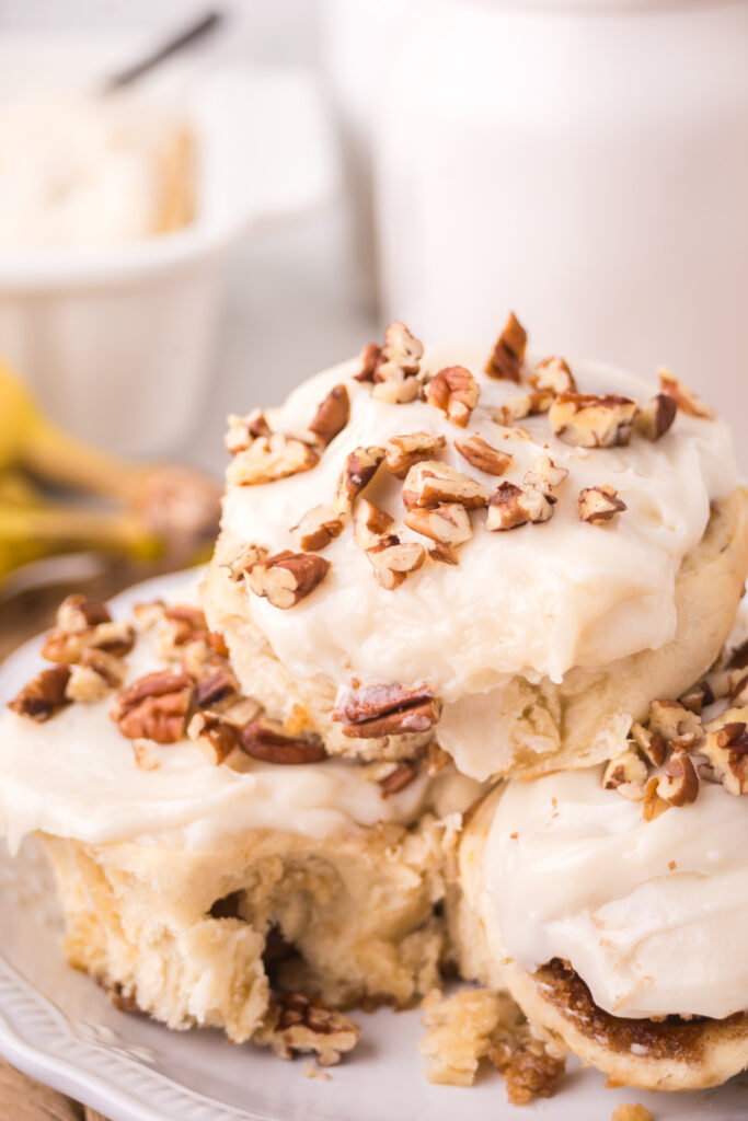 banana bread cinnamon rolls with pecans