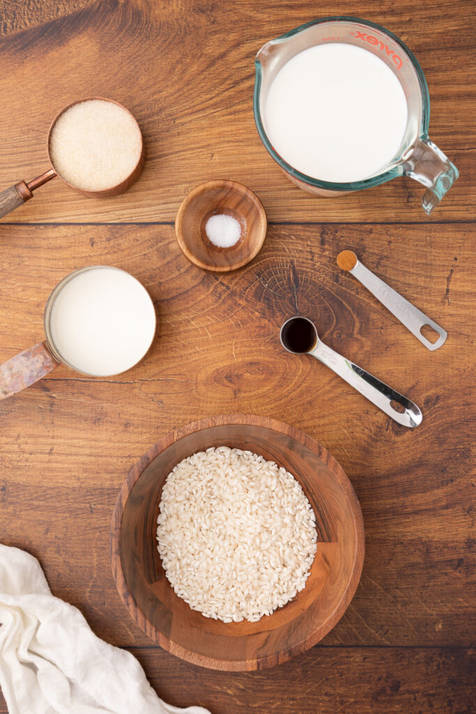 ingredients for vanilla pudding