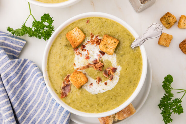 Slow Cooker Potato and Leek Soup